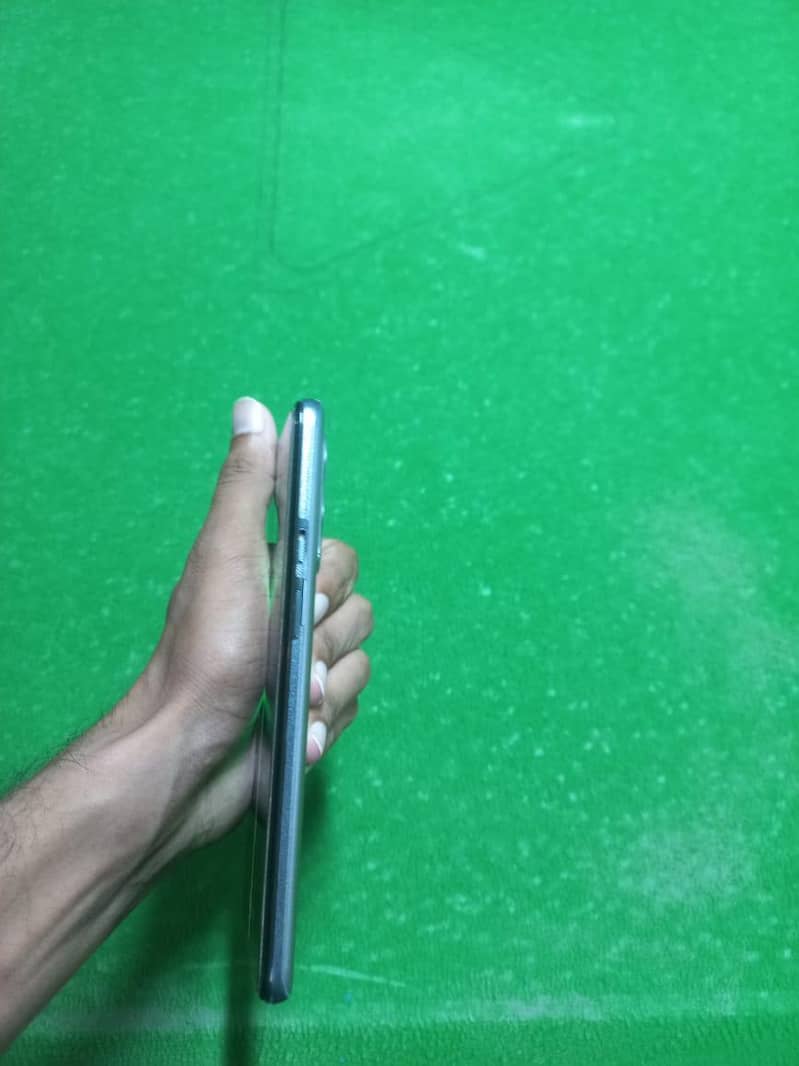 One Plus 9 4