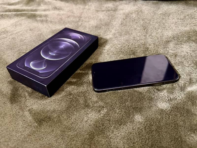 Apple iPhone 12 Pro 2