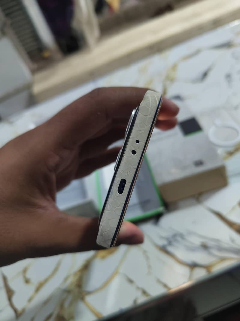 Infinix Note 60 Pro complete box 5