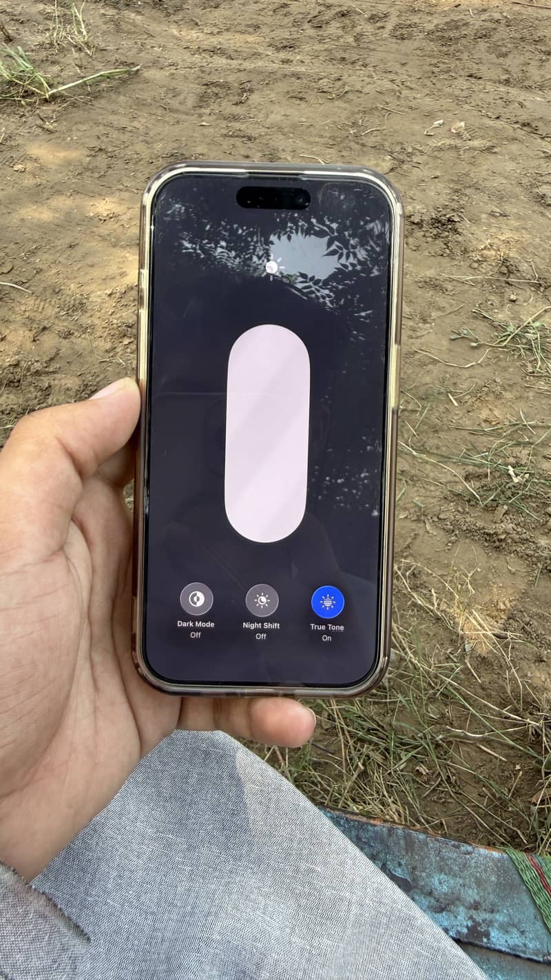 Apple iPhone 15 Pro 1