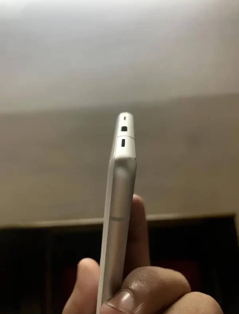 Google Pixel 7a 4