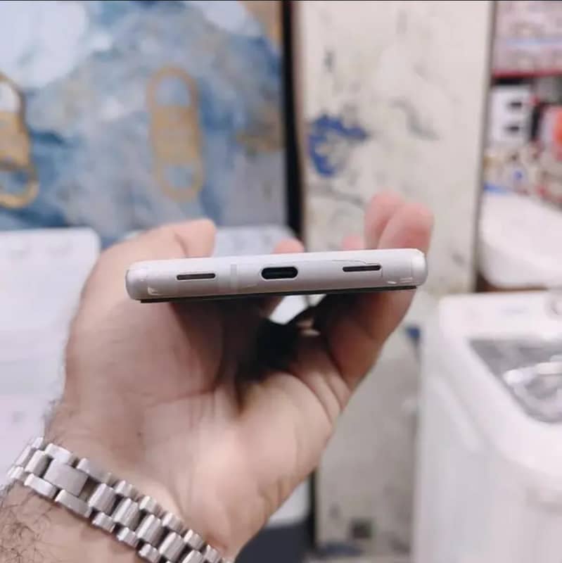 Google Pixel 7a 1
