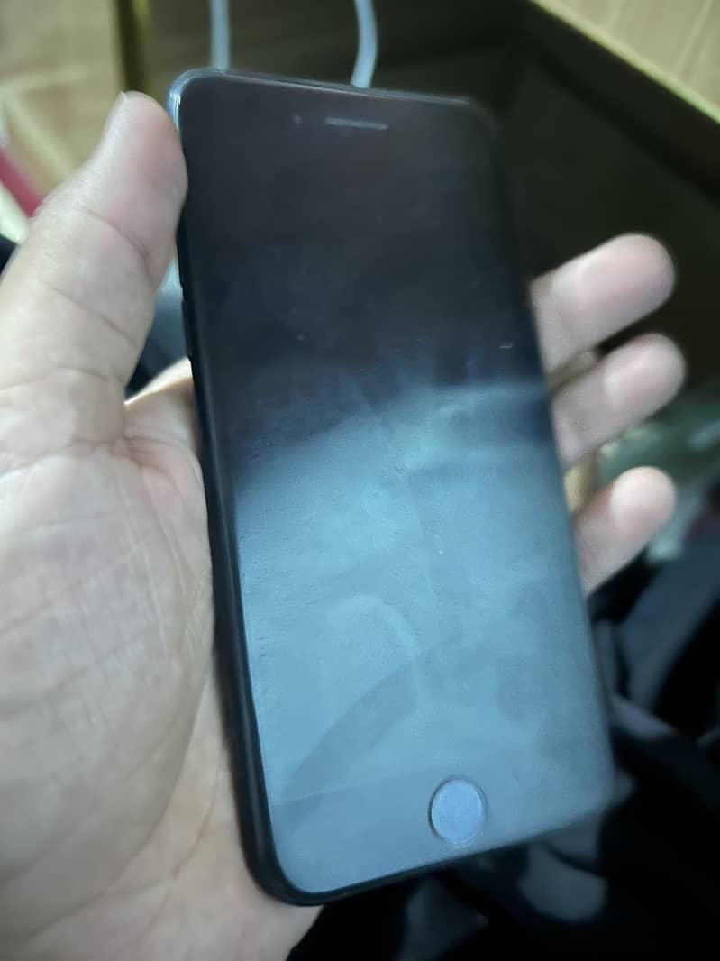 Apple iPhone SE 0