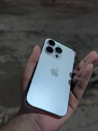 Apple iPhone 14 Pro