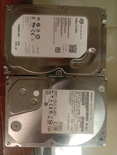 2TB Seagate & Hitachi Hard drives 3.5