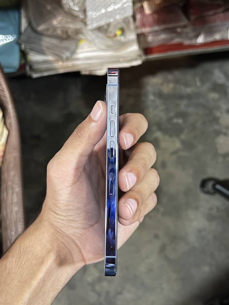 Iphone 13 pro 4
