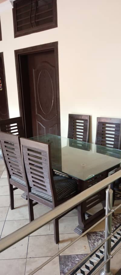 dining table with 6 chairs