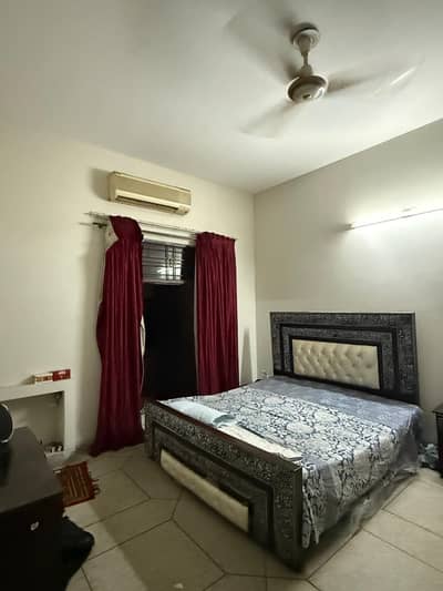1Kanal 1BED FURNISHED IN DHA PHASE 1