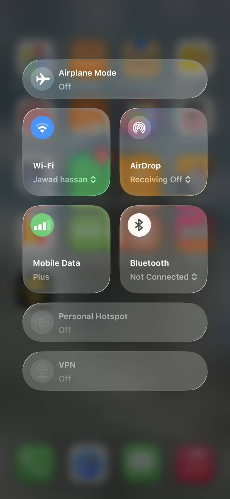 Apple iPhone 16e 9