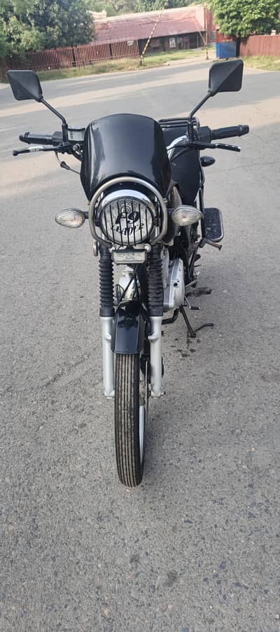 Suzuki gs 150se