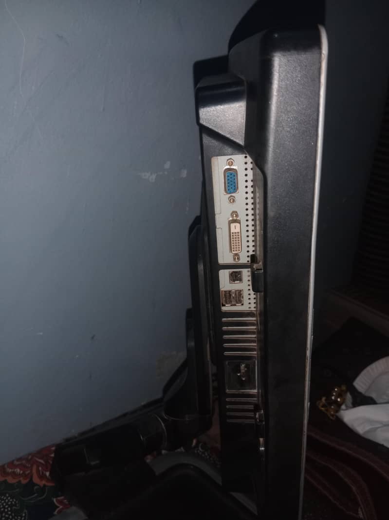 LCD 15inch 0