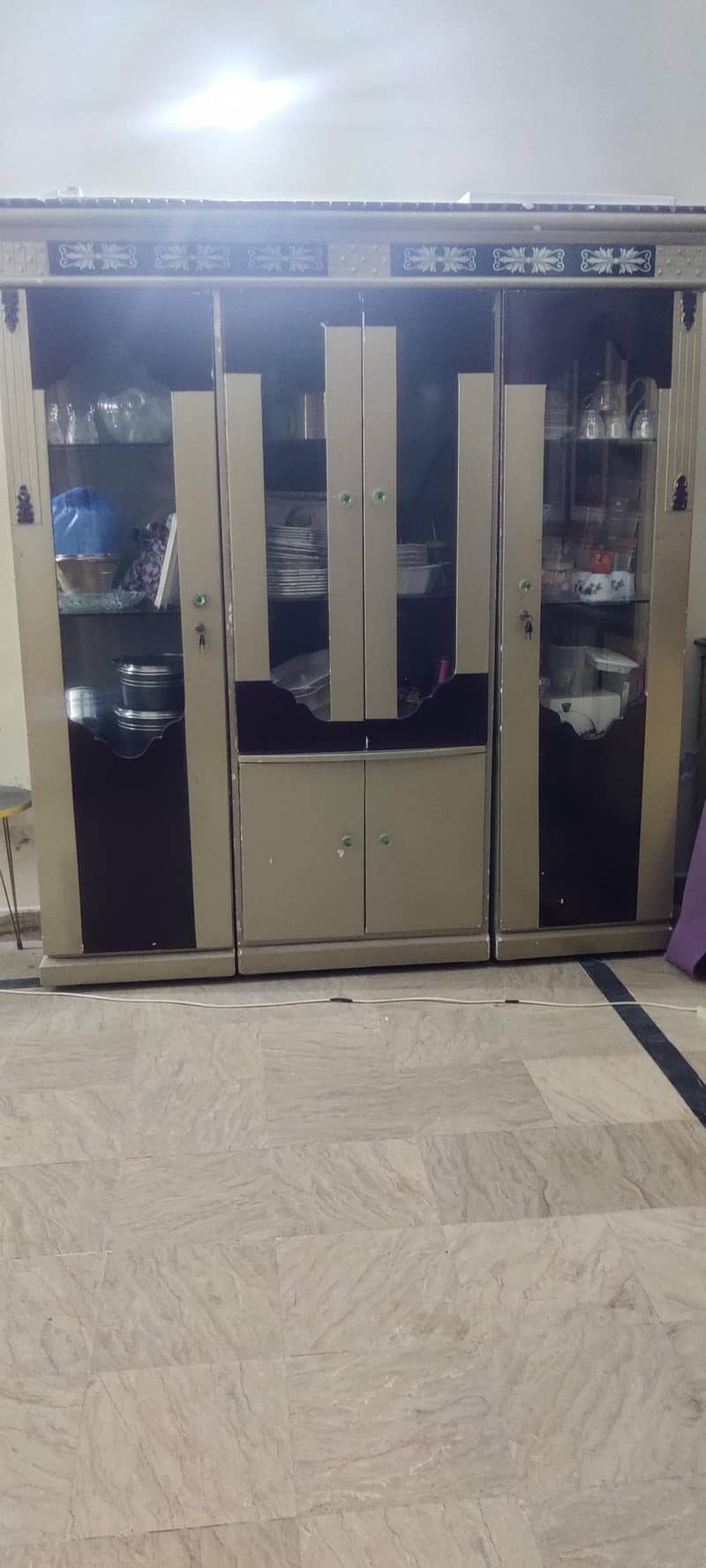 used showcase . 0