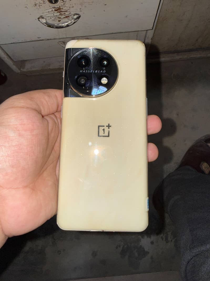 One Plus 11 1