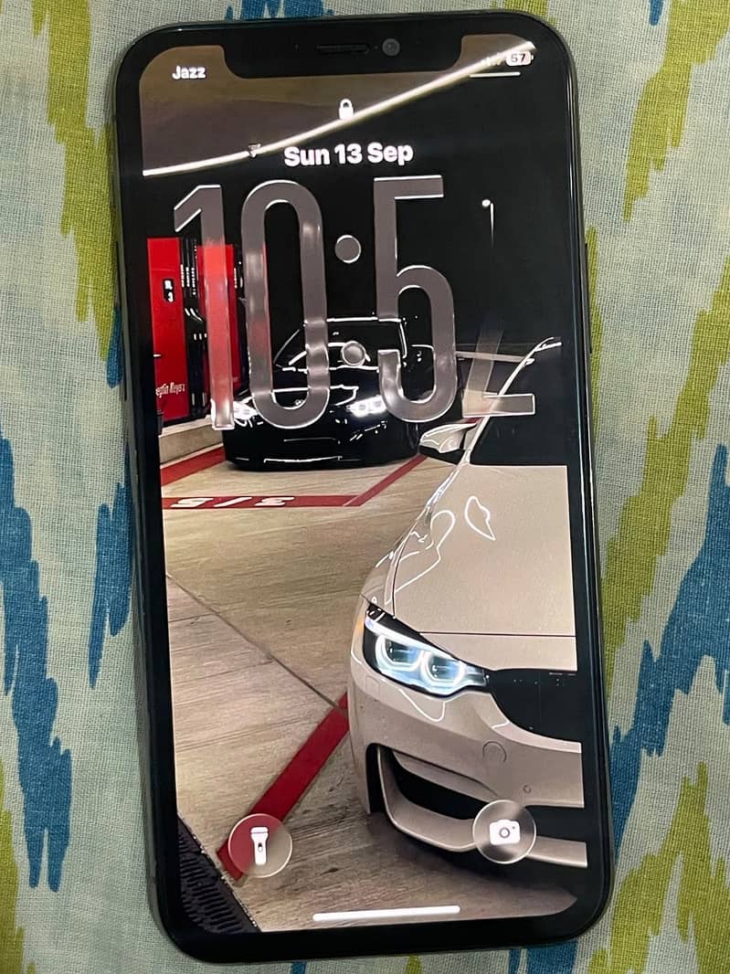 Apple iPhone 11 Pro 1