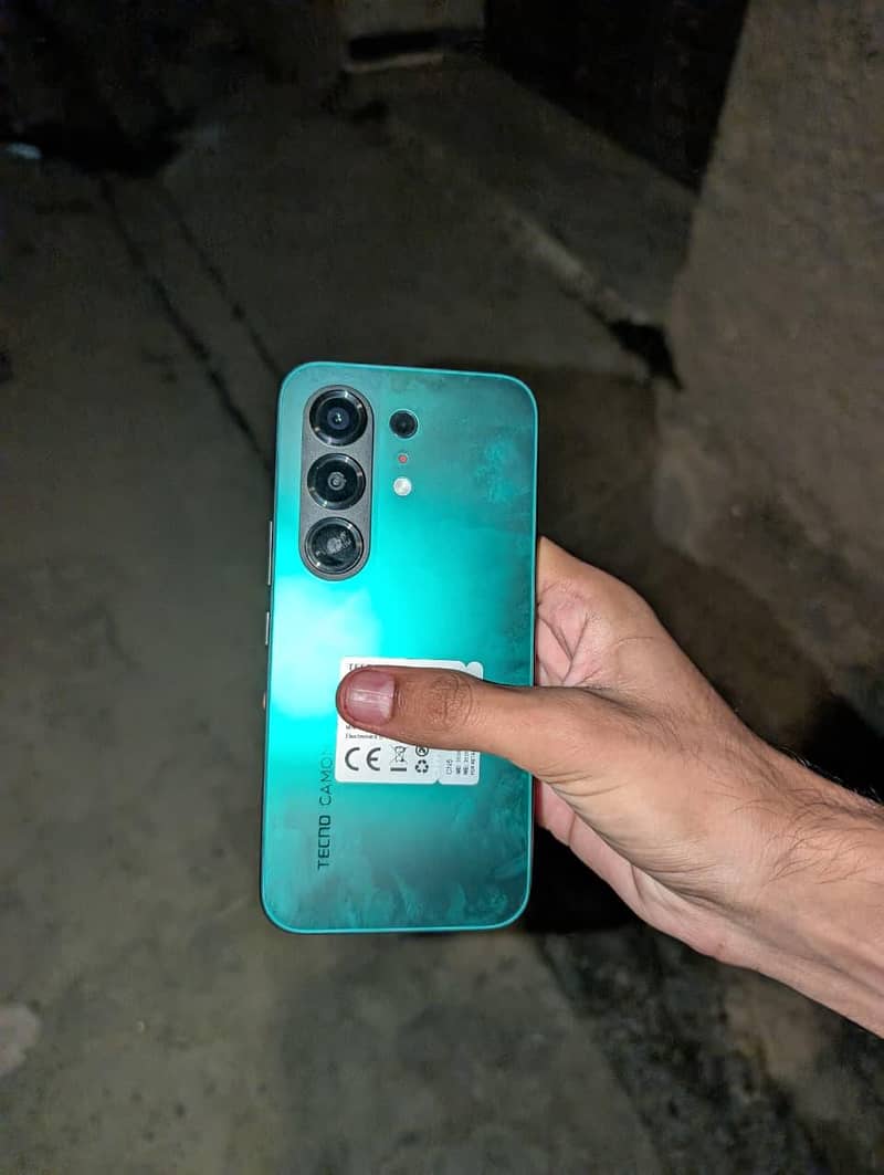 Tecno CAMON 15 2