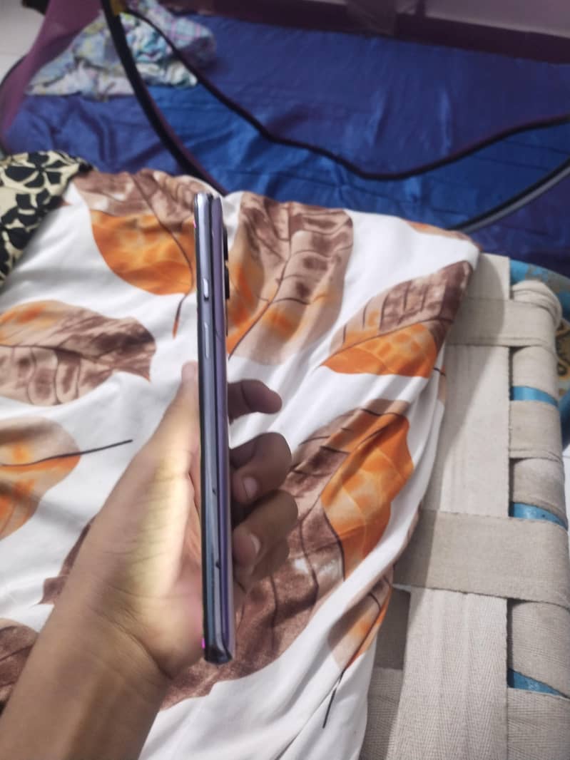 One Plus 9 5