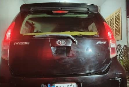 Toyota Passo Black car