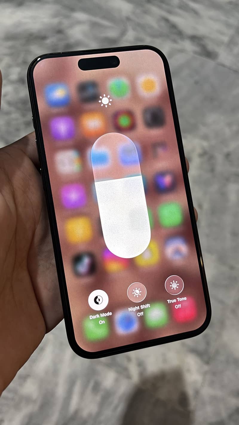 Apple iPhone 15 Pro 8