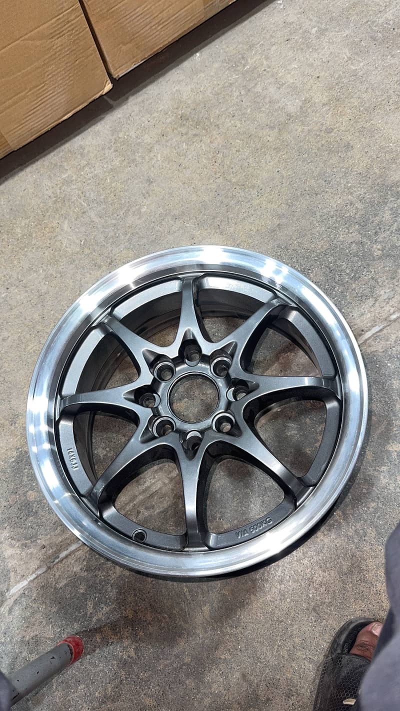 14 inch C28 multipcd 1