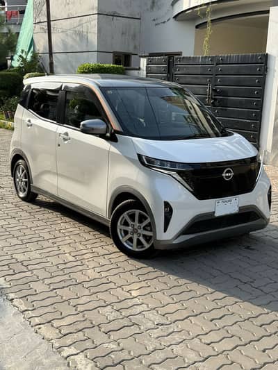 Nissan Sakura 2023
