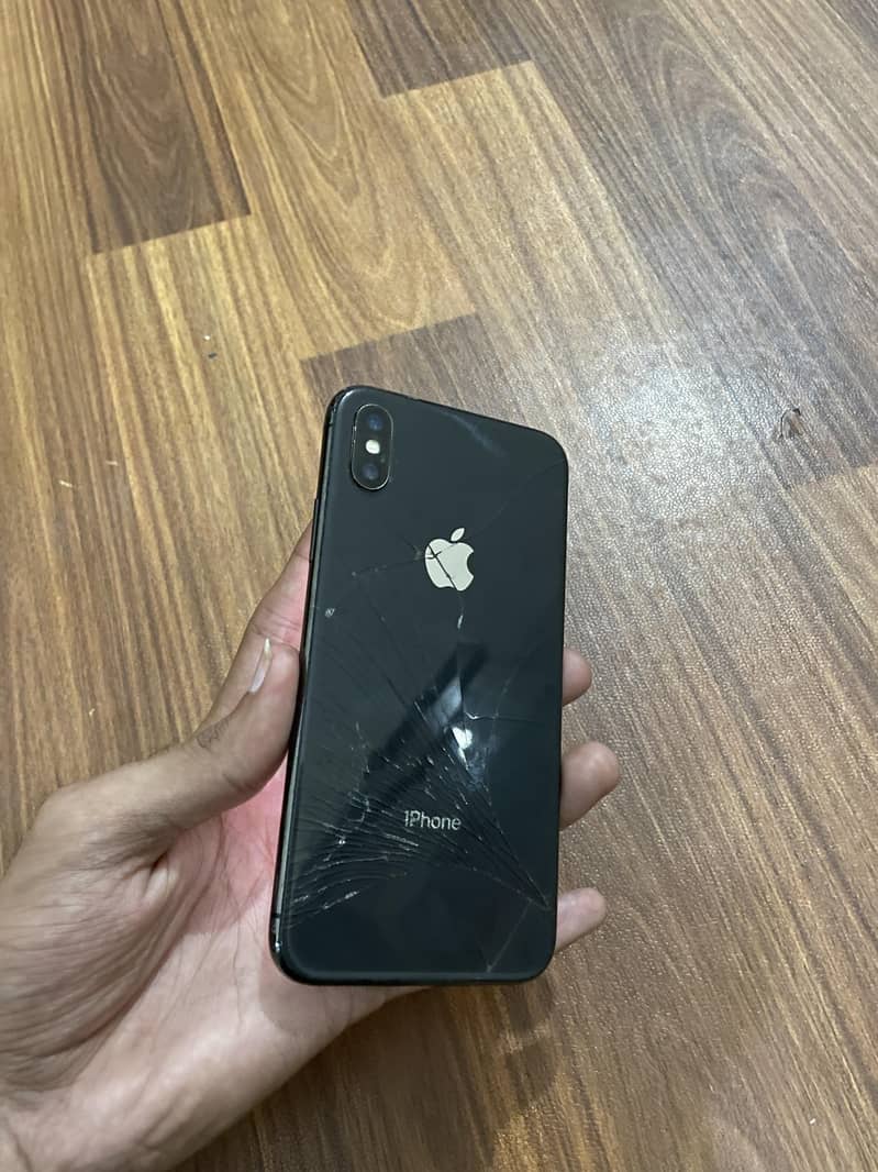 Apple iPhone X 3