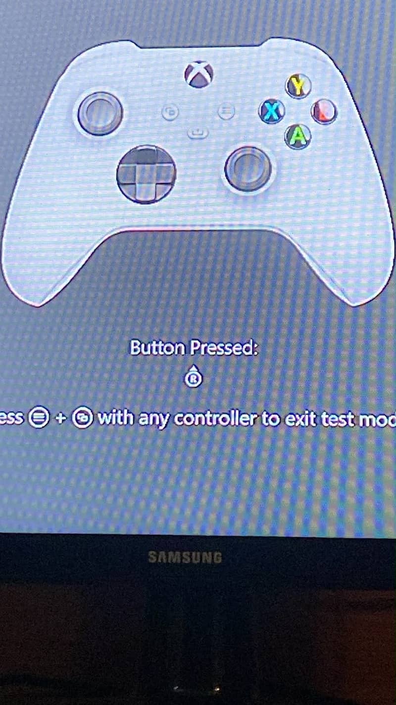 Xbox series s White controller. 2