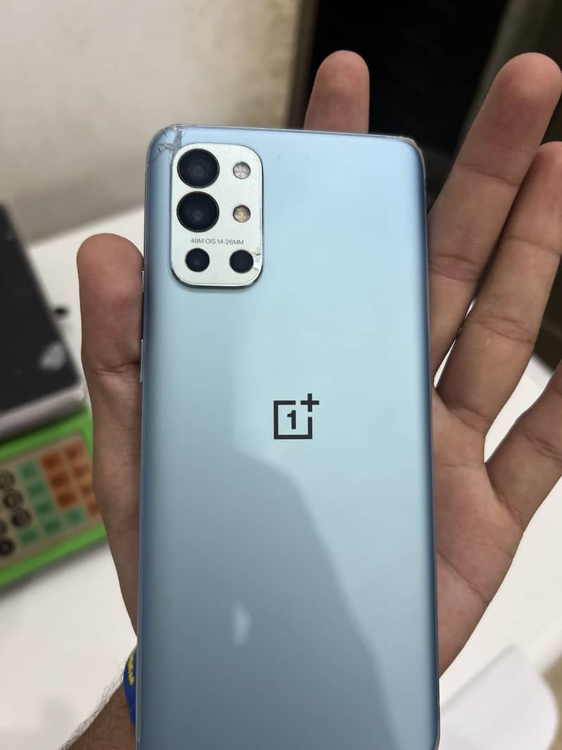 One Plus 9R 2