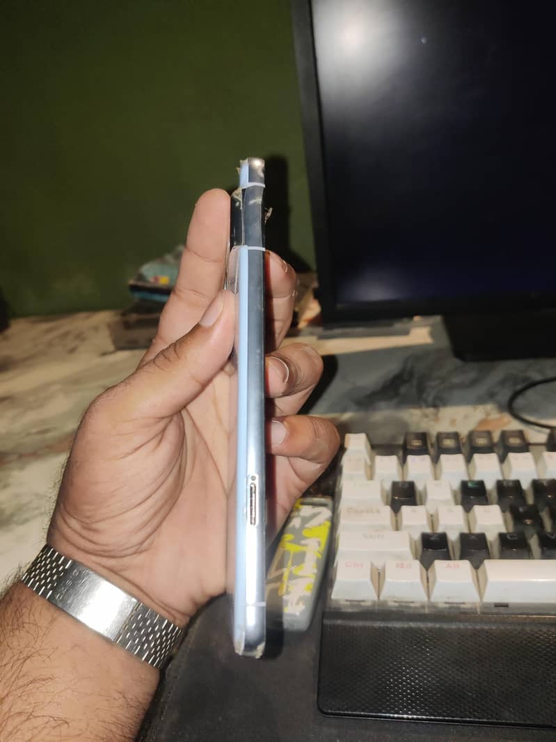 Google Pixel 8 Pro 1