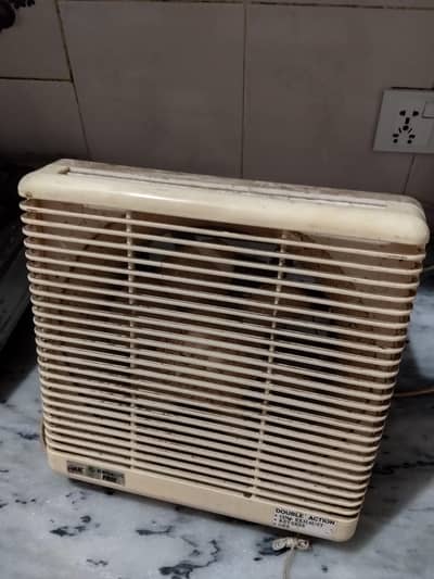 kitchen exhaust fan