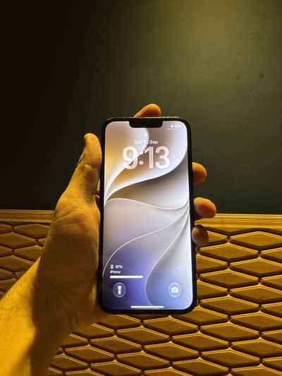 Apple iPhone 13 JV