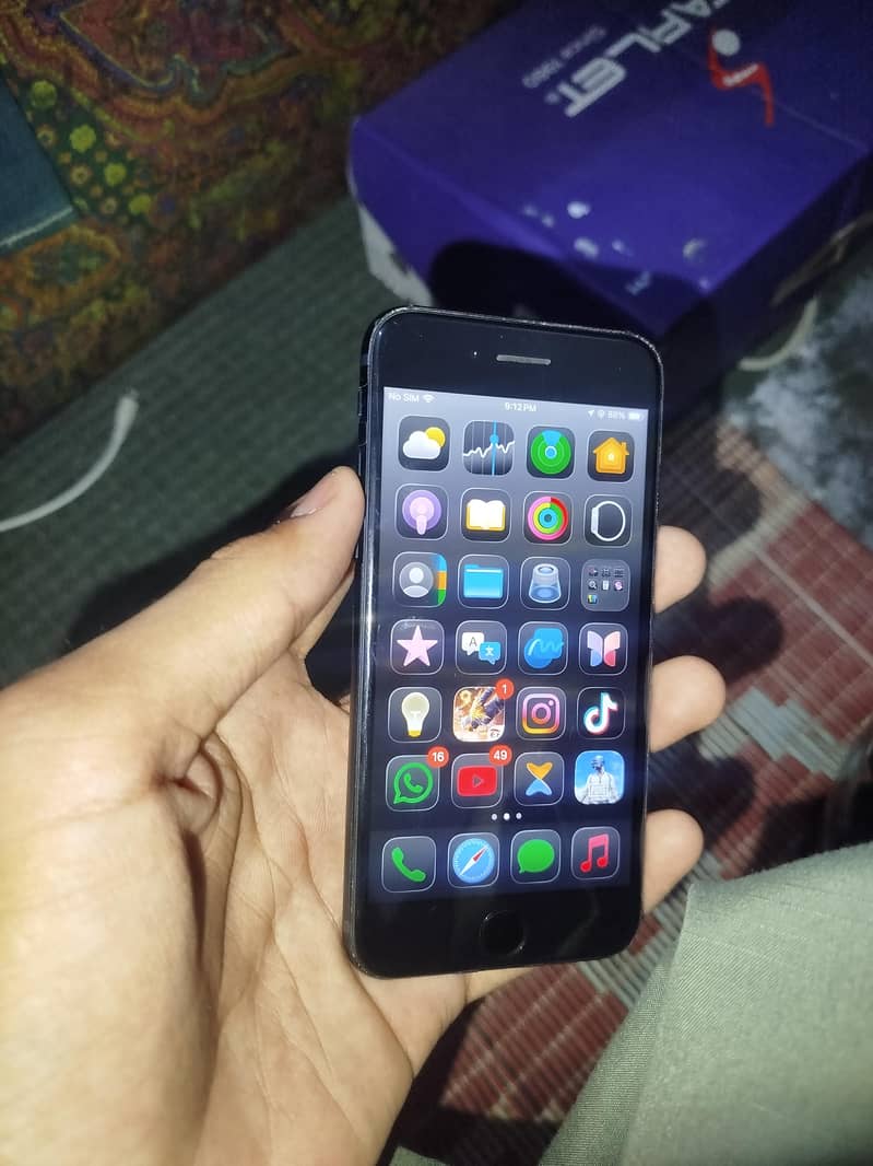Apple iPhone SE 5