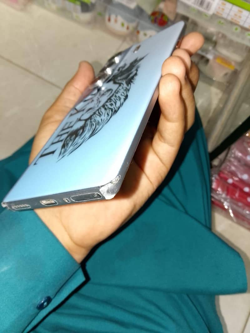 Tecno CAMON 40 Pro 3