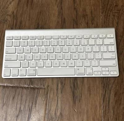 Apple magic 1 keyboard