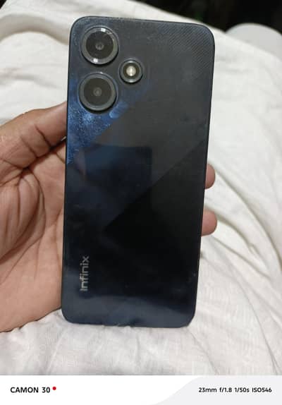 Infinix Hot 30 Play