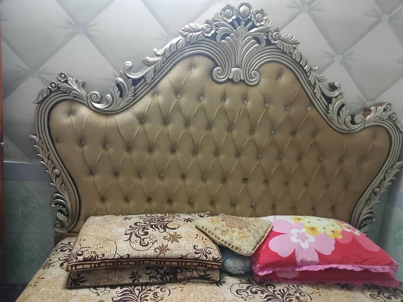 king size bed 3