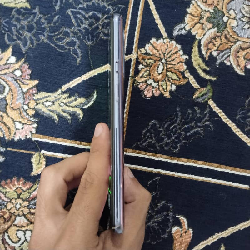 One Plus 9 5g 2