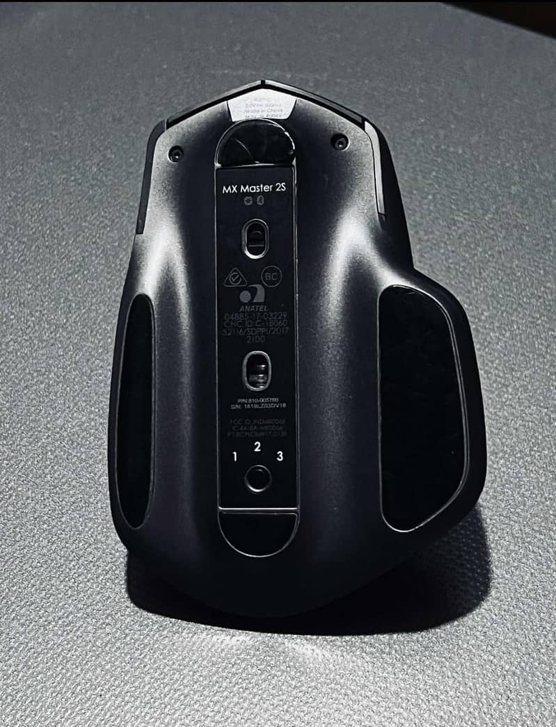 Logitech MX master 2s 1