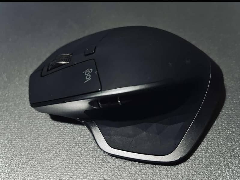 Logitech MX master 2s 3