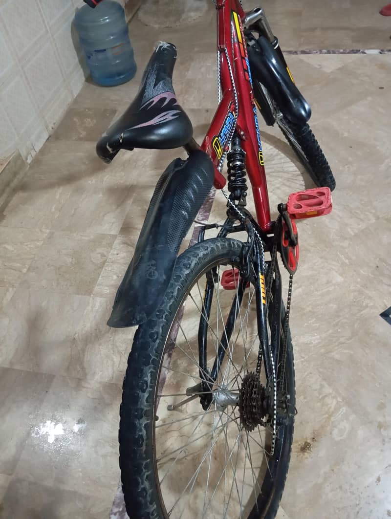 good condition bicycle 3