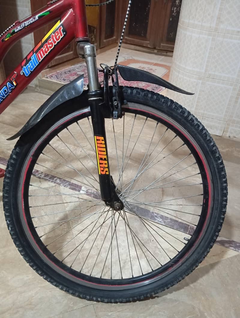 good condition bicycle 6