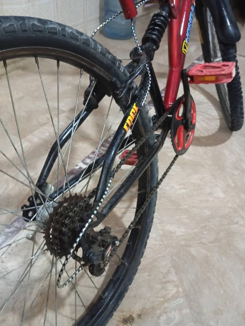 good condition bicycle 8