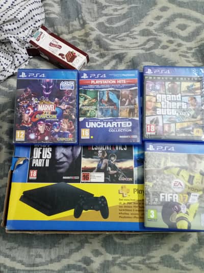 PS4 slim