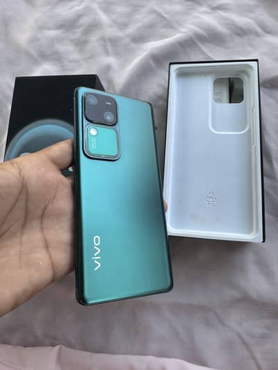 Vivo V30 contact WhatsApp 03021703755
