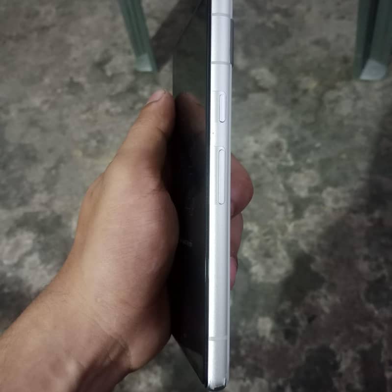 Google Pixel 7a 2
