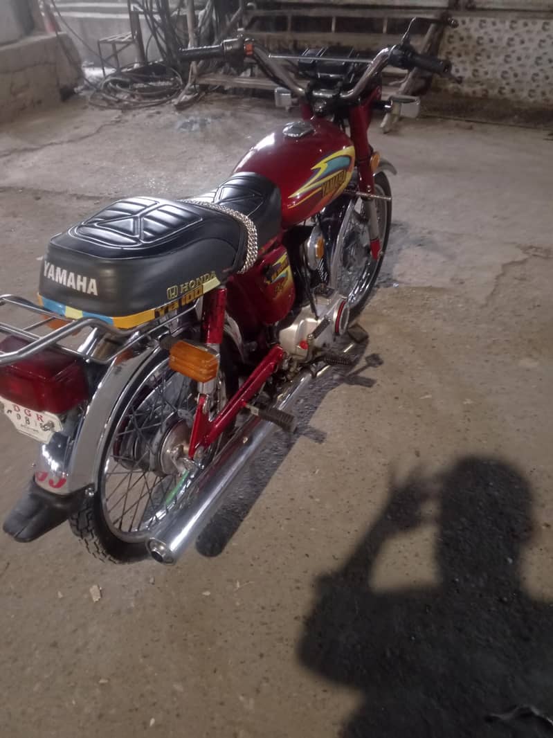 Yamaha 4