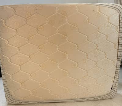 Master molty foam queen size excellent condition