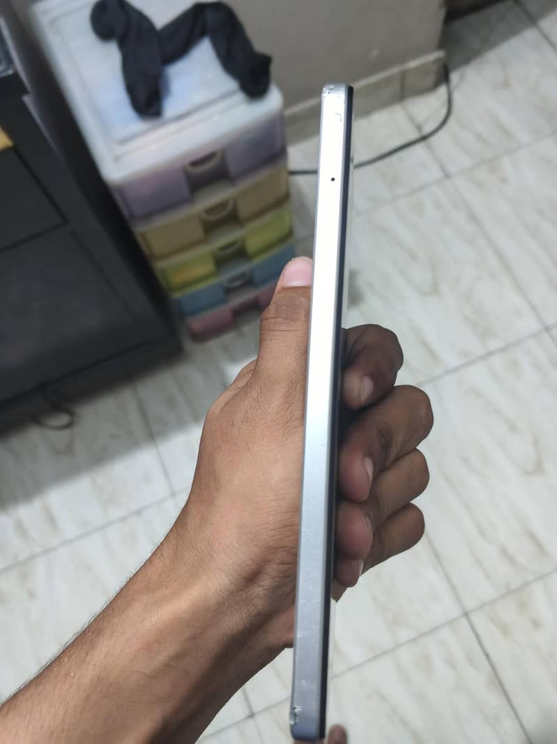 Realme C71 3