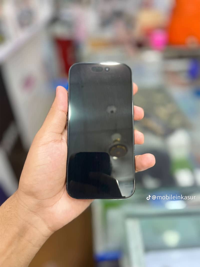 Apple iPhone 15 plus 3