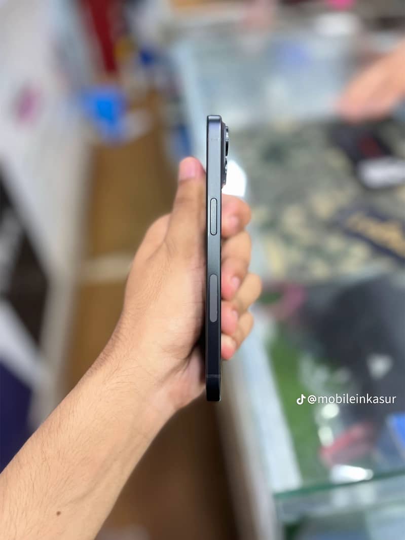 Apple iPhone 15 plus 5