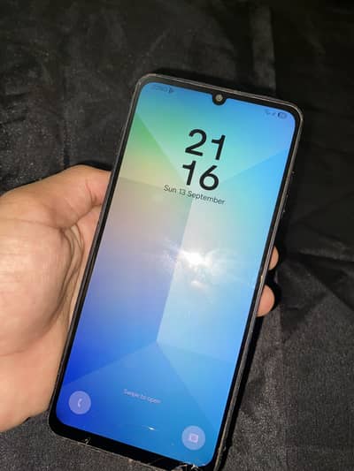 Samsung Mobile A06